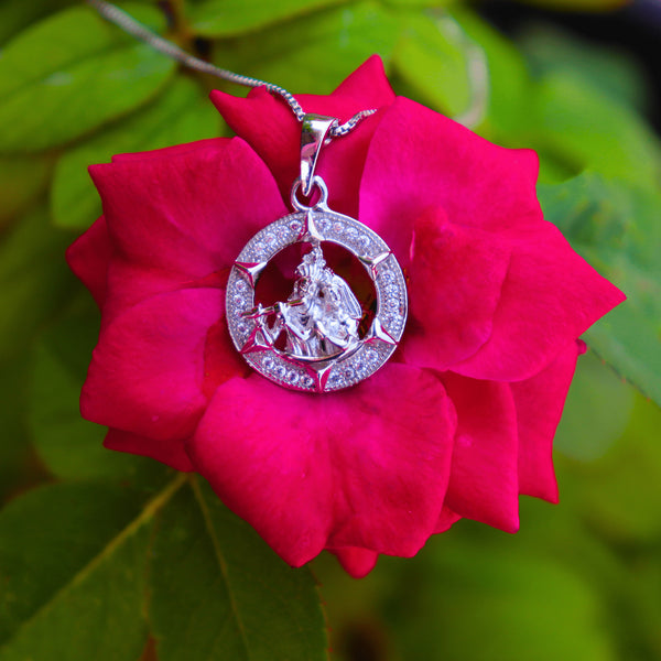 Zarkan Silver Radha Krishna Pendant With Chain
